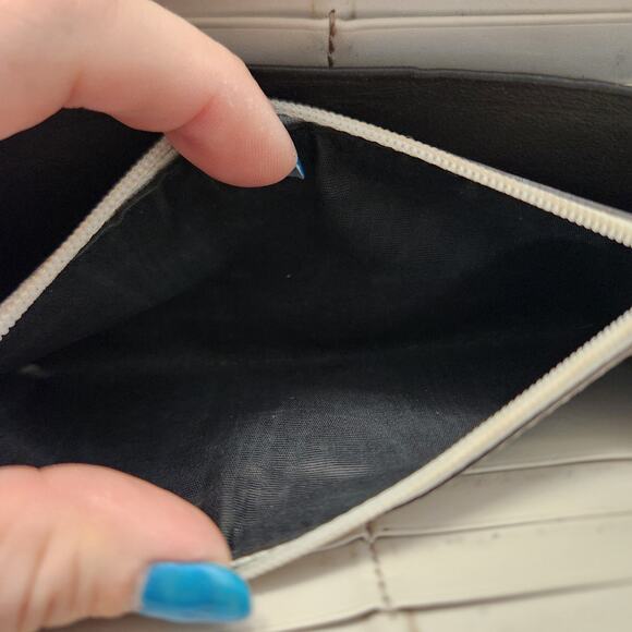 Authentic GUCCI Classic Canvas Zip Around Wallet Luxury Designer Monogram - Picture 12 of 16